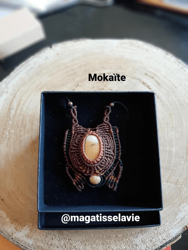 Collier macramé et Mokaïte